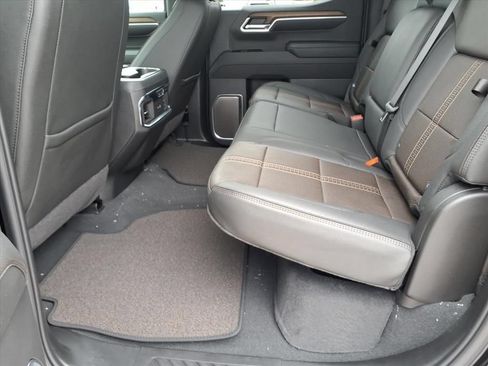 New 2026 Chevrolet Silverado 1500 High Country w/ Technology Package RWD image 17