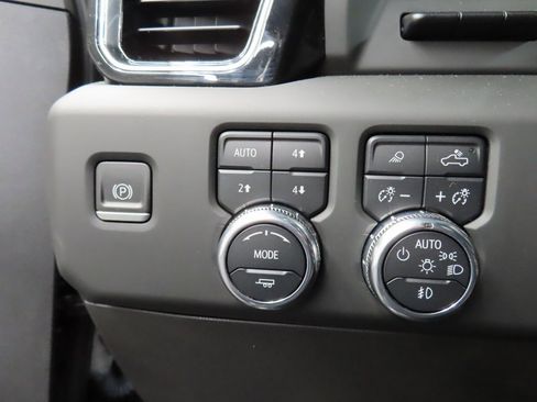 Used 2022 GMC Sierra 1500 Denali Ultimate image 44