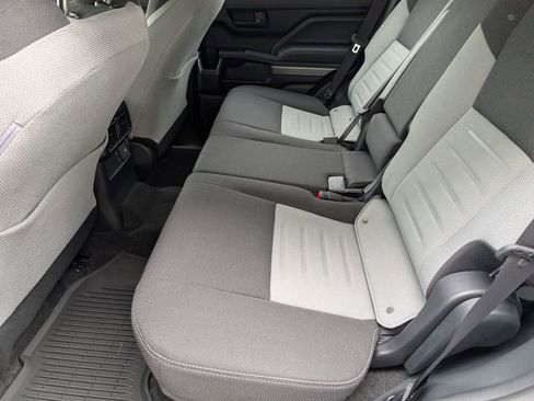 Used 2025 Toyota 4Runner TRD Off-Road image 27