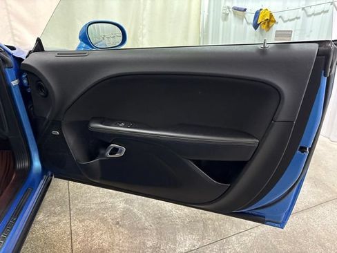 Used 2019 Dodge Challenger R/T RWD image 19