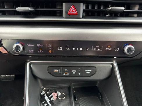 New 2026 Kia Carnival SX Prestige FWD image 14