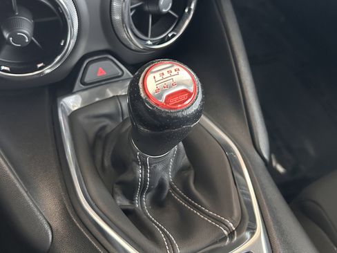 Used 2018 Chevrolet Camaro SS image 16