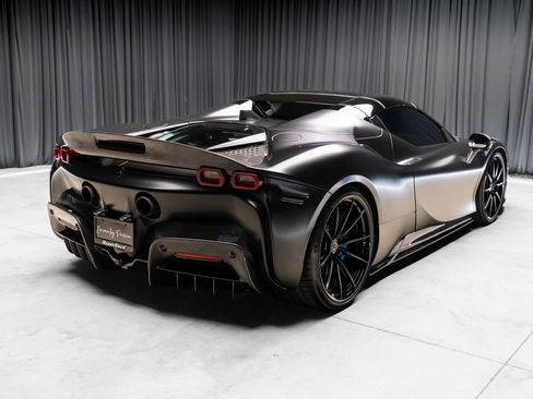 Used 2022 Ferrari SF90 Spider AWD/4WD image 44