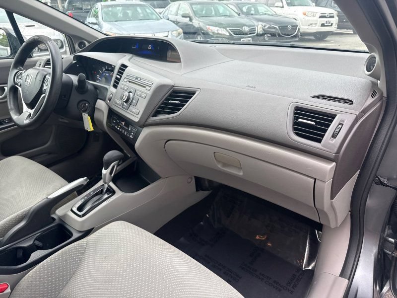 Used 2012 Honda Civic Hybrid Sedan image 16