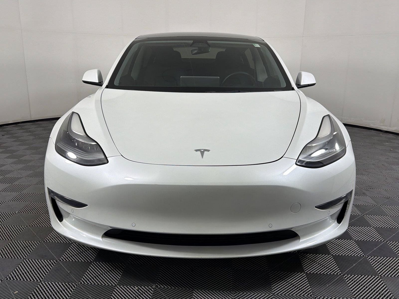 Used 2022 Tesla Model 3 Performance AWD/4WD image 2