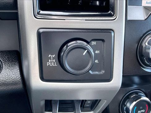 Used 2020 Ford F350 Lariat w/ Lariat Ultimate Package image 33