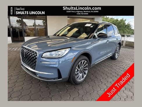 Used 2023 Lincoln Corsair Reserve w/ Equipment Group 201A AWD/4WD image 1