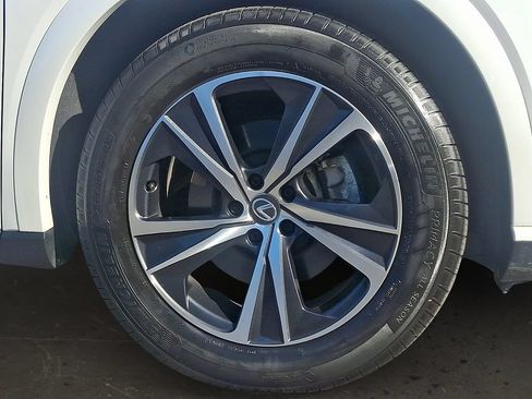 Used 2024 Lexus RX 350 Premium w/ Accessory Package (Z1) AWD/4WD image 9