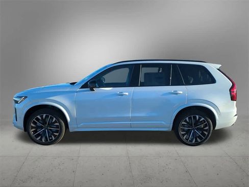 New 2026 Volvo XC90 B6 Ultra w/ Protection Package Premier image 3