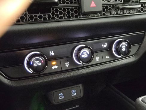 New 2026 Honda HR-V LX image 12