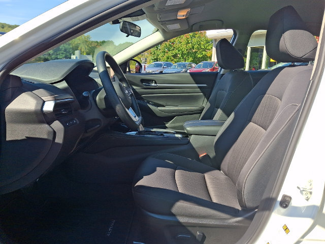Used 2023 Nissan Altima 2.5 SV AWD/4WD image 14