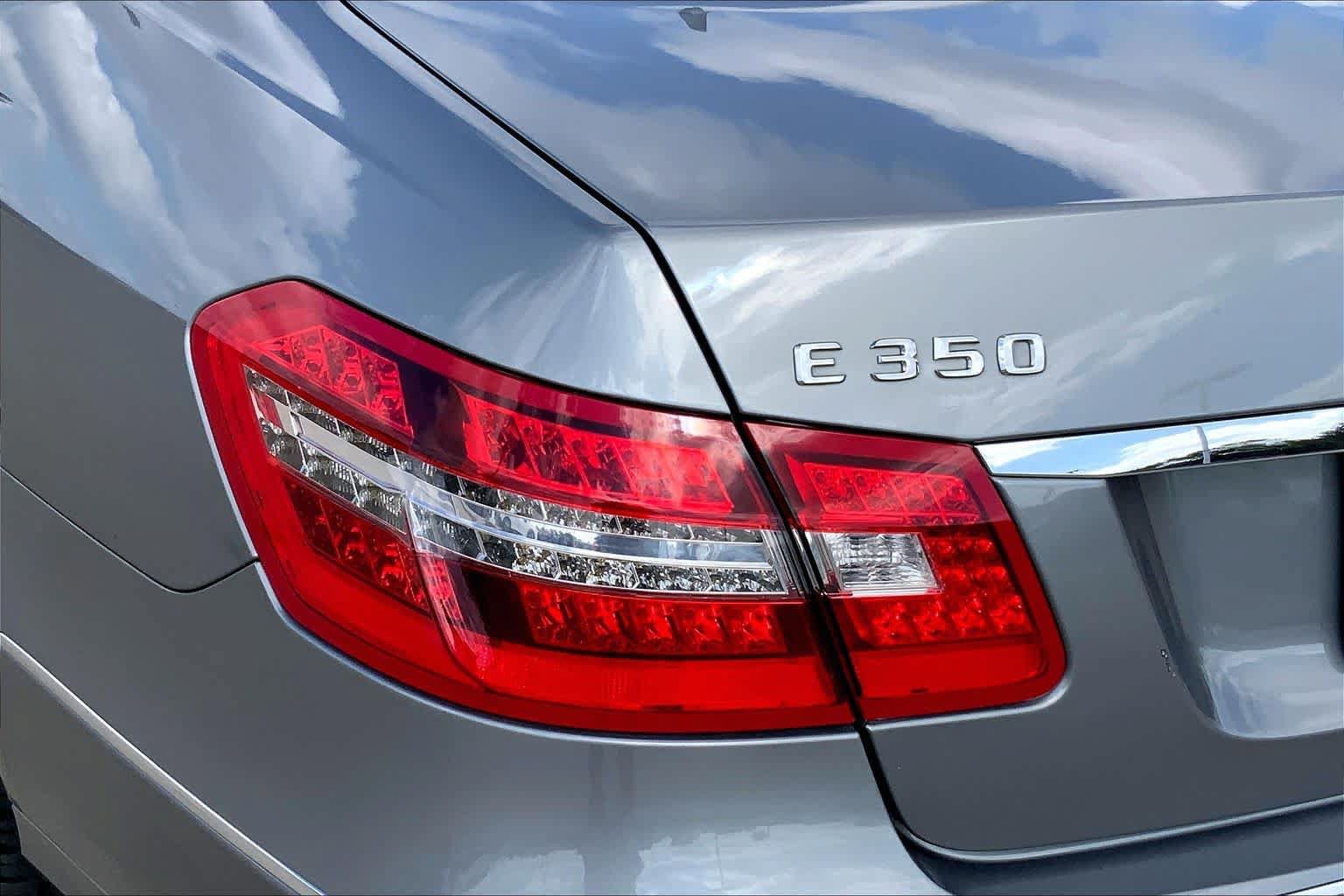 Used 2013 Mercedes-Benz E 350 Sedan image 26