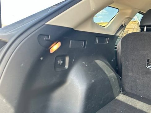 Used 2023 Kia Sportage EX FWD image 12