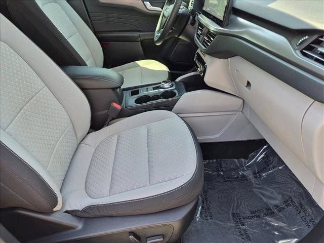 Used 2024 Ford Escape Active w/ Tech Pack #2 FWD image 21