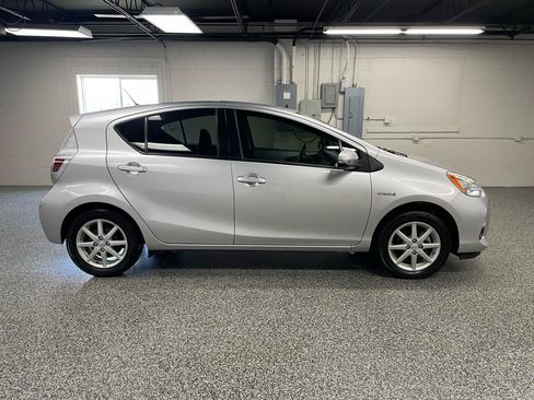 Used 2013 Toyota Prius C Four FWD image 5