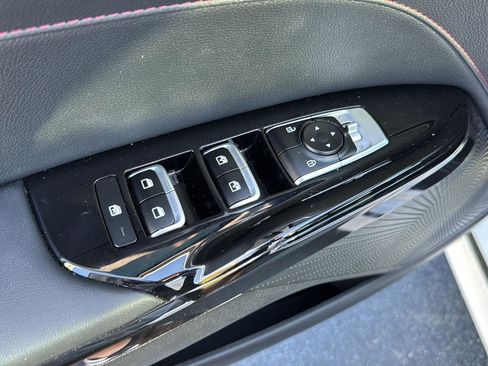 Used 2023 Kia K5 GT image 30