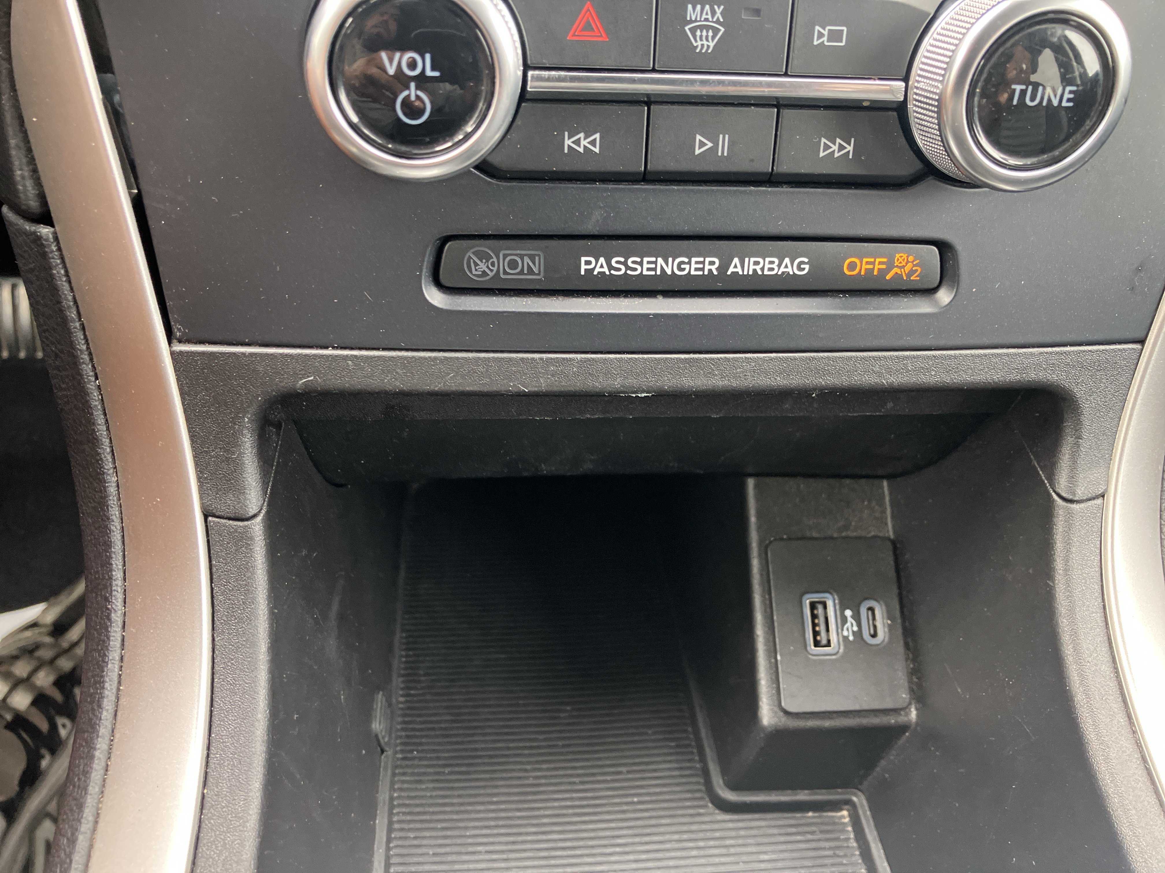 Used 2023 Ford Edge SEL AWD/4WD image 28