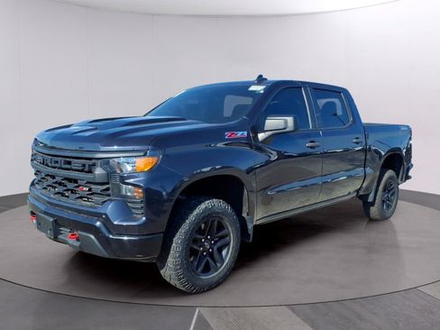 Used 2022 Chevrolet Silverado 1500 Custom Trail Boss AWD/4WD image 1