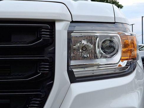 Used 2022 GMC Canyon Elevation w/ Trailering Package RWD image 9