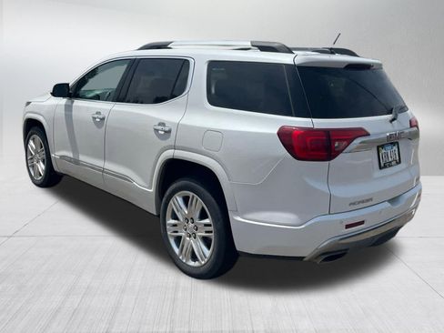 Used 2017 GMC Acadia Denali w/ Technology Package AWD/4WD image 3