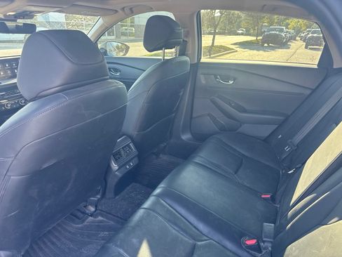 Used 2023 Honda Accord EX-L image 11