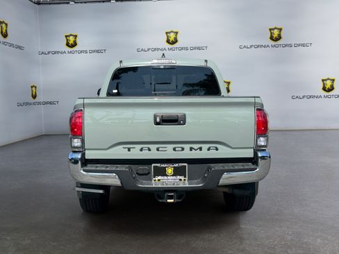 Used 2023 Toyota Tacoma TRD Off-Road AWD/4WD image 4