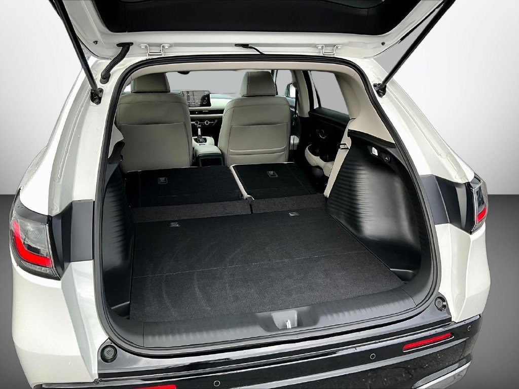 Used 2026 Honda HR-V EX-L image 8