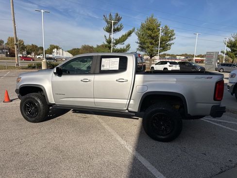 Used 2018 Chevrolet Colorado ZR2 image 19