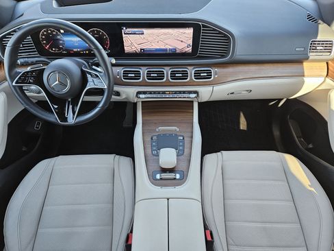 Certified 2025 Mercedes-Benz GLE 580 4MATIC image 26