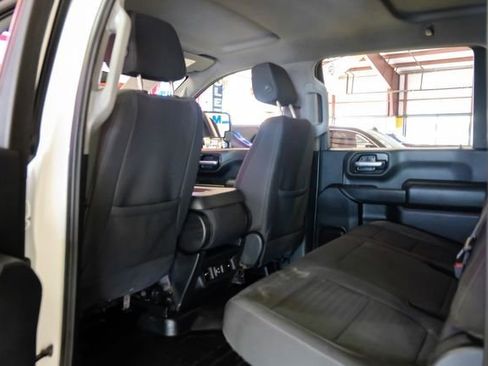 Used 2022 Chevrolet Silverado 2500 LT w/ Convenience Package image 30