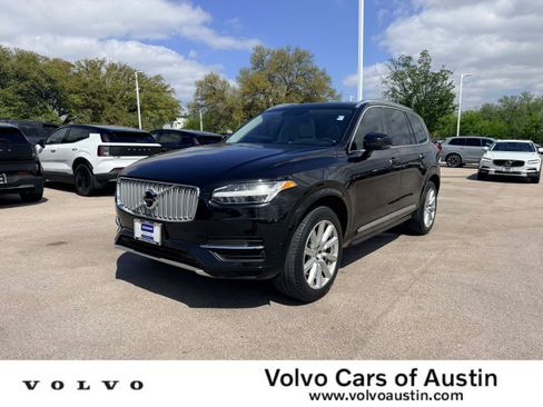 Used 2016 Volvo XC90 T8 Inscription w/ Vision Package image 1