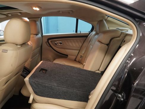 Used 2013 Ford Taurus SEL FWD image 26