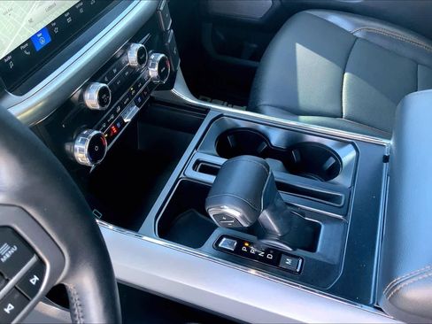 Certified 2024 Ford F150 Lariat w/ FX4 Off-Road Package image 16