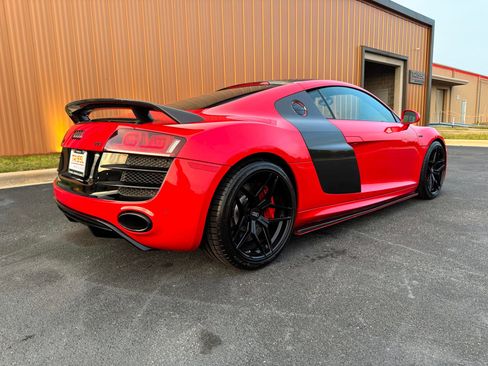 Used 2011 Audi R8 V10 AWD/4WD image 8