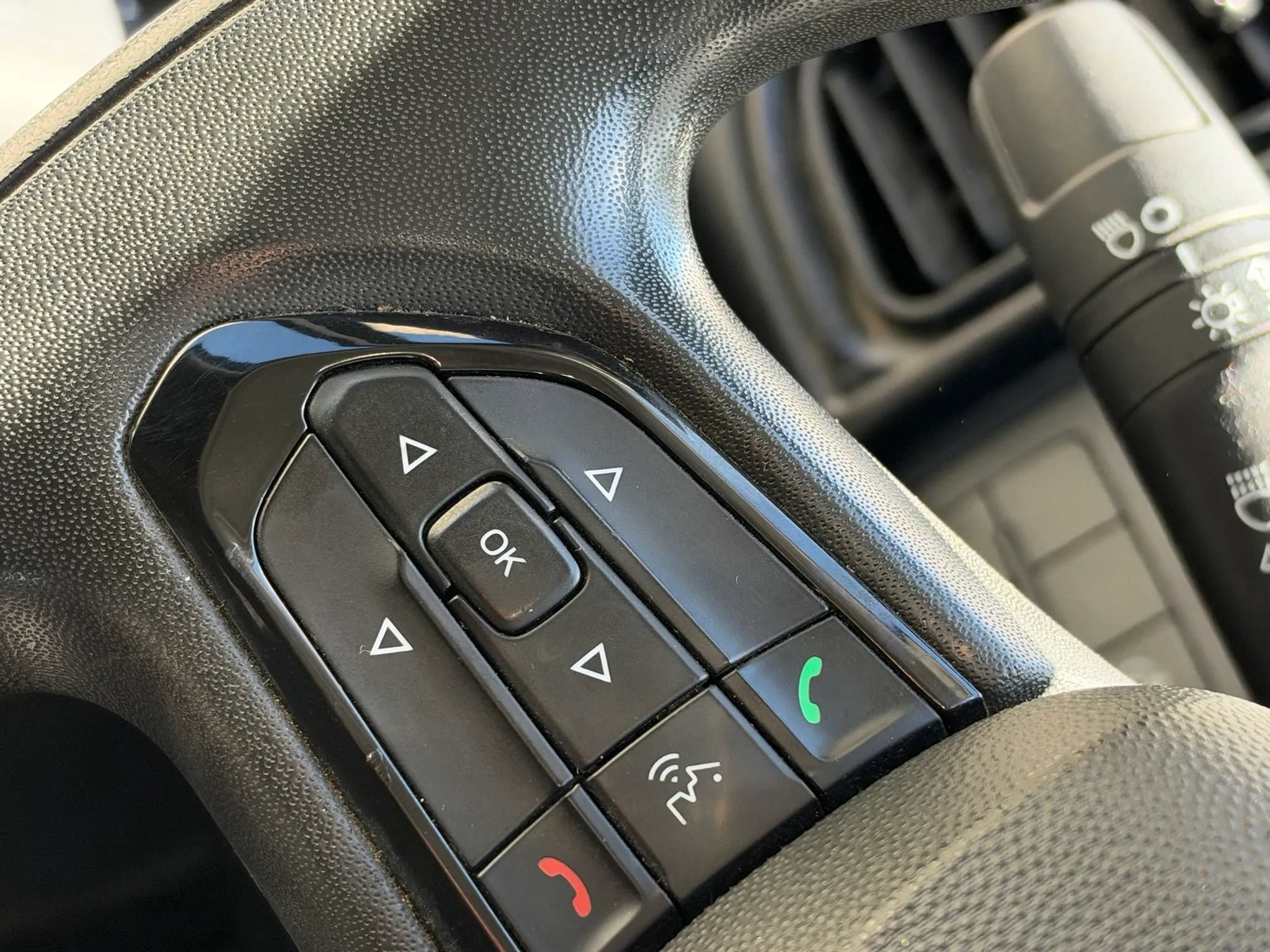 Used 2023 RAM ProMaster 2500 FWD image 15