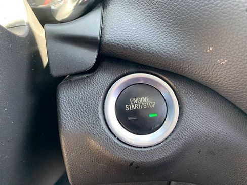 Used 2020 Chevrolet Equinox LT w/ Midnight Edition AWD/4WD image 23