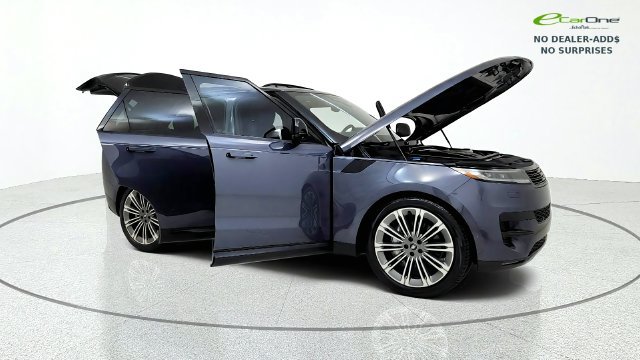 Used 2024 Land Rover Range Rover Sport SE AWD/4WD image 20