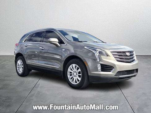 Used 2018 Cadillac XT5 FWD image 6