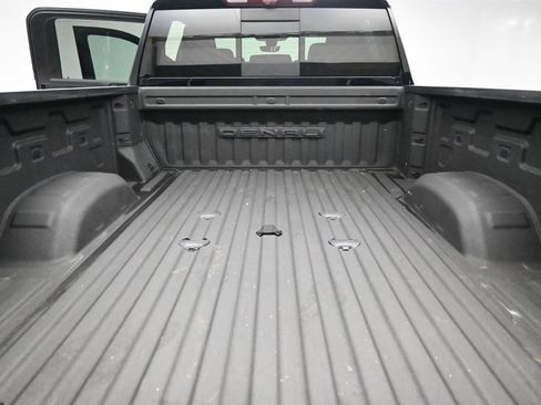 Used 2022 GMC Sierra 3500 Denali w/ Denali Ultimate Package AWD/4WD image 21