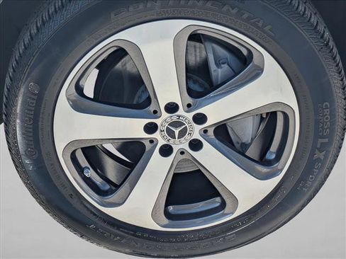 Used 2022 Mercedes-Benz GLC 300 4MATIC image 23