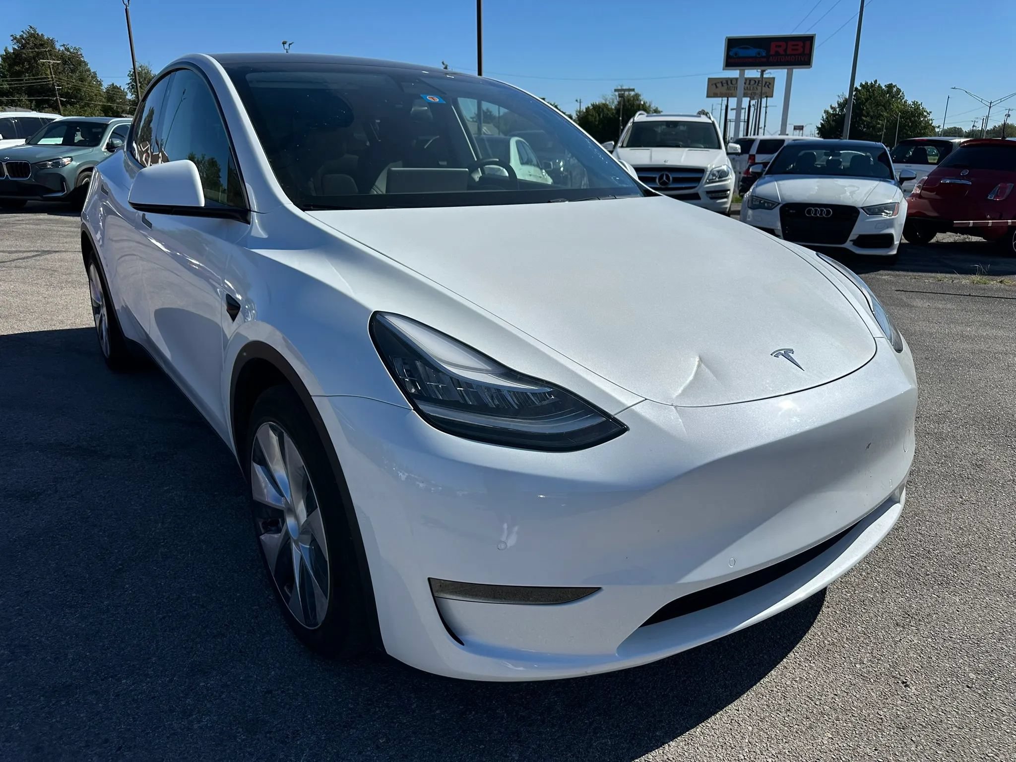 Used 2020 Tesla Model Y Long Range AWD/4WD image 30