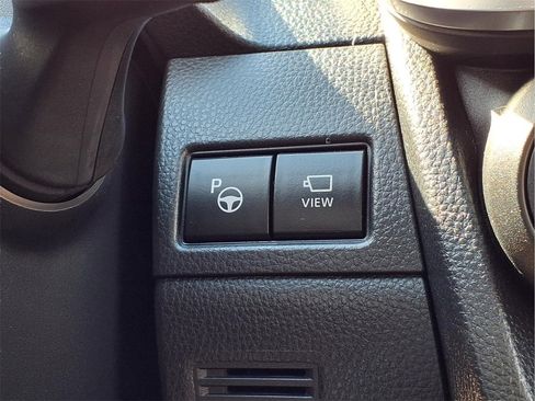 Used 2023 Toyota Prius Limited w/ Limited Premium Package image 26