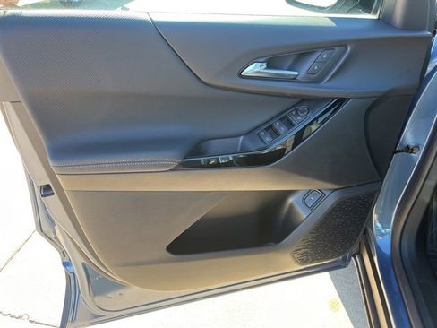 New 2026 Chevrolet Equinox LT w/ Convenience Package II image 10