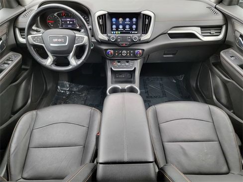 Used 2020 GMC Terrain SLT image 26