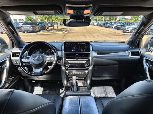 Used 2023 Lexus GX 460 Premium w/ Premium Package AWD/4WD image 20