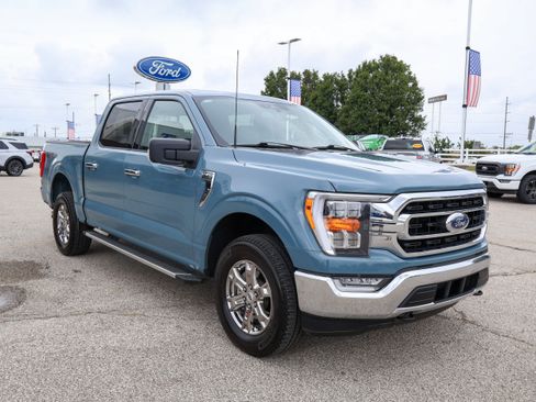 Used 2023 Ford F150 XLT w/ Equipment Group 302A High AWD/4WD image 6