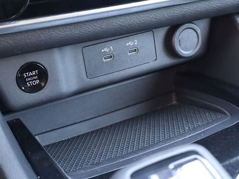 Used 2024 Nissan Rogue S FWD image 24