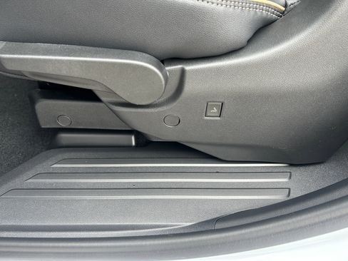 New 2026 Chevrolet Traverse High Country image 31