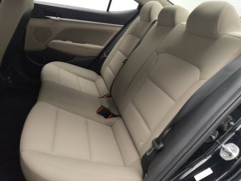 Used 2020 Hyundai Elantra Value Edition FWD image 18