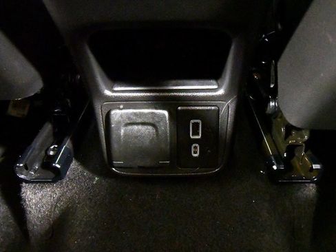 Used 2021 Chevrolet TrailBlazer LT w/ Convenience Package image 16